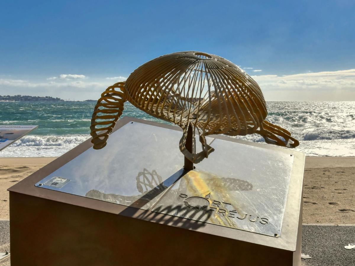 L'open-4 By Interhome Apartment Frejus